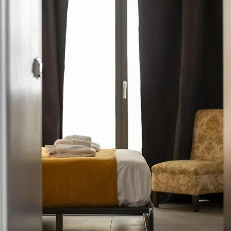 Loft 13 * سيراكوزا